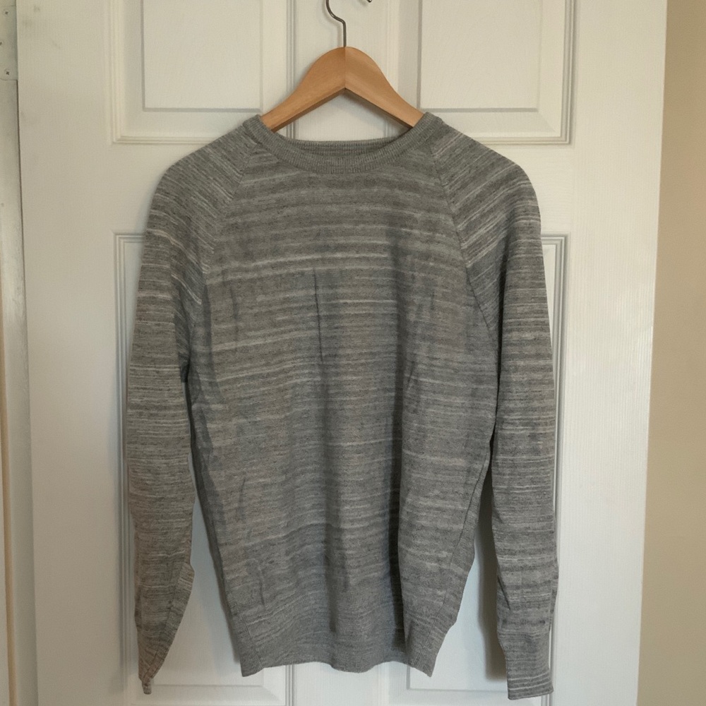 J Crew Men’s Gray Sweater